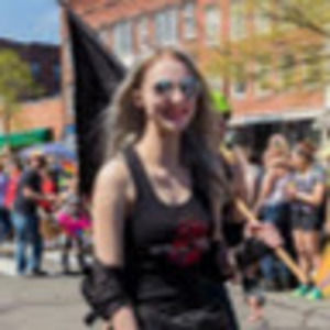 Meet your Posher, Maya